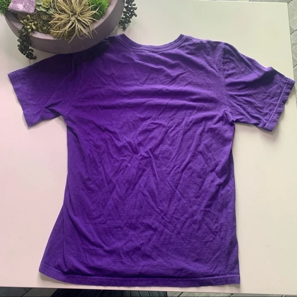 Nike Quitting is Unacceptable short sleeve T-shirt small